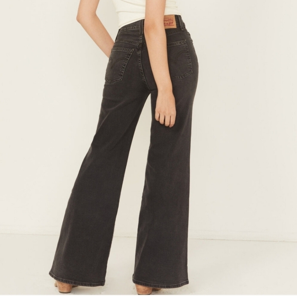 Levi's Ribcage Bell Cut And Dry No Dest Sz 27 Nwt - Picture 14 of 14